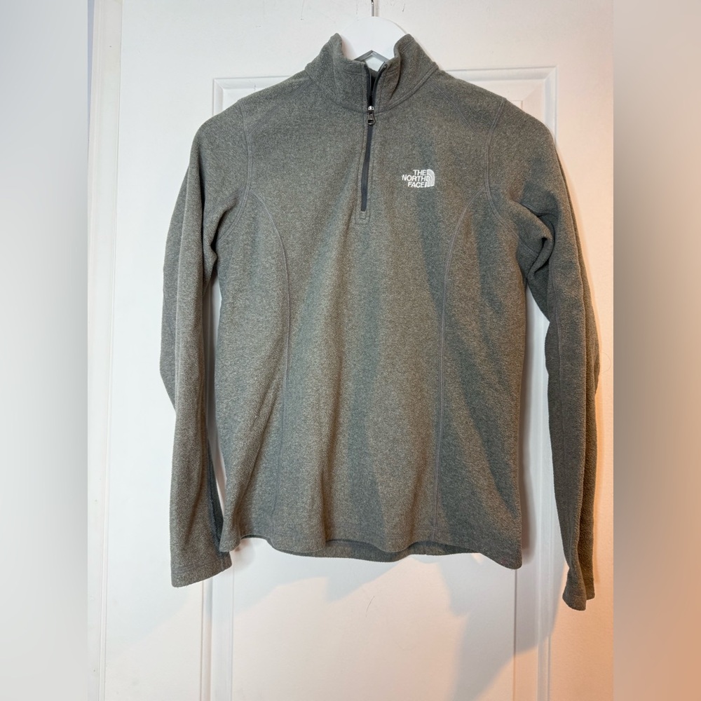 The North Face Women's Gray Fleece Jacket 1/4 Zip